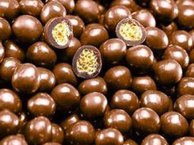 Valrhona Caramelia 36% Milk Chocolate Crunchy Pearls 3kg