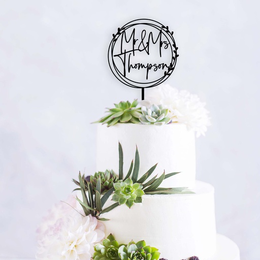 Round Swirl Custom Couple Names Wedding Cake Topper - Style 2